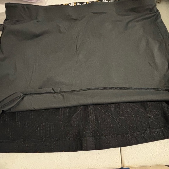 Express Black and White Mini tribal Skirt Embellished - Picture 3 of 8